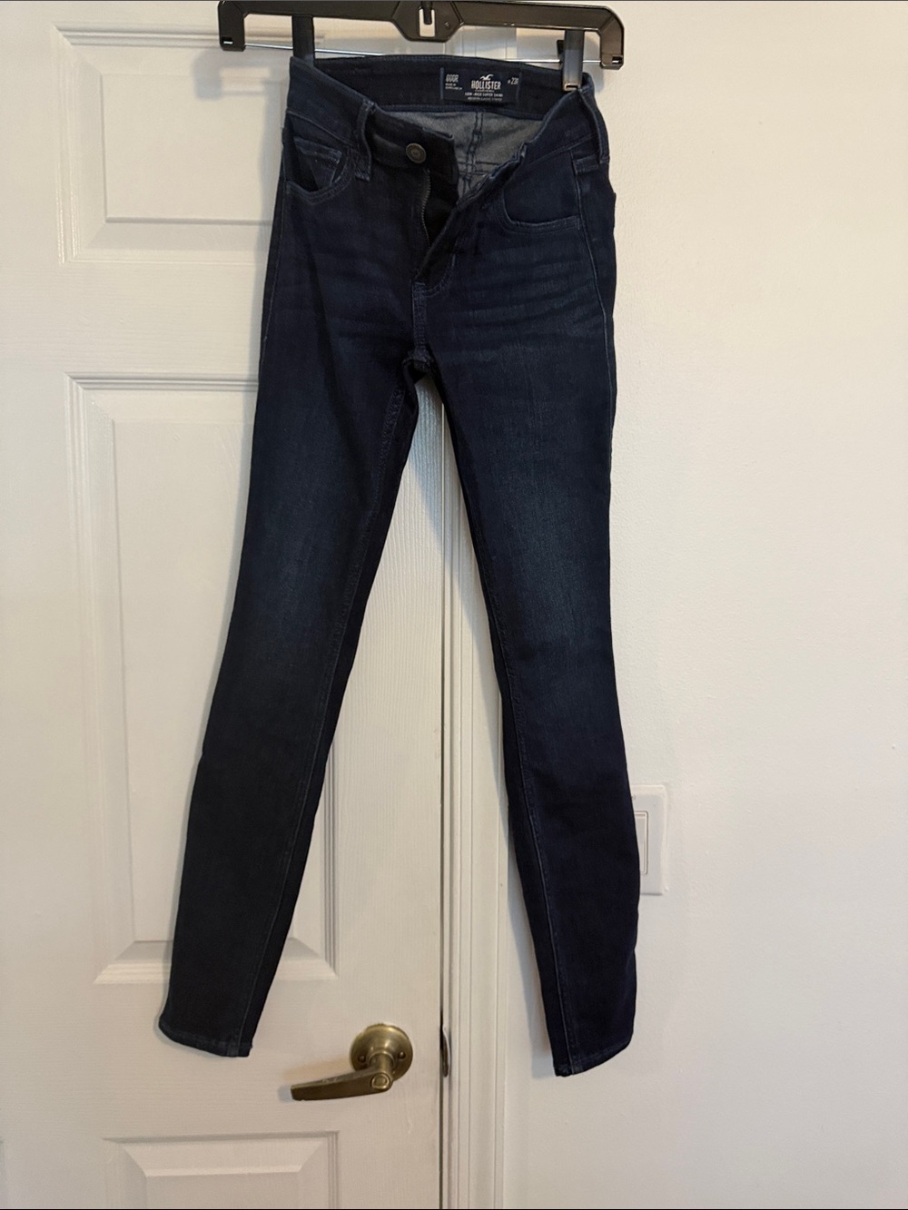 Hollister Dark Indigo Women's Skinny Jeans